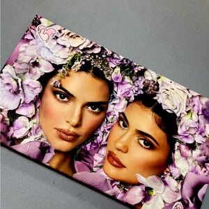 brand knew Kylie Cosmetics Kendall collection Pressed eye palette